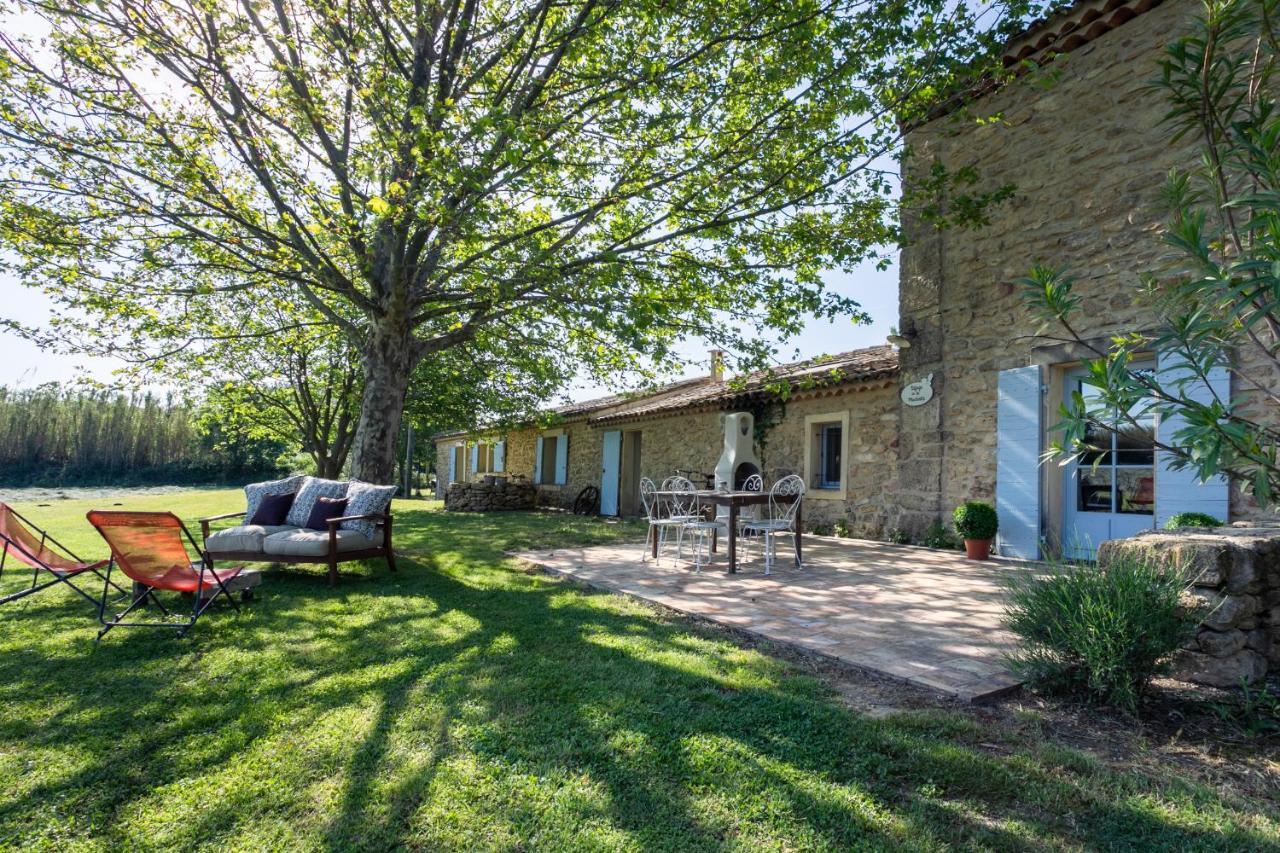 Gites Domaine Des Machottes Grans ภายนอก รูปภาพ