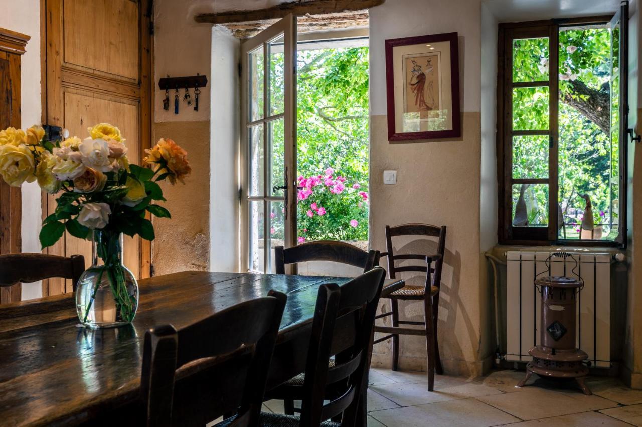 Gites Domaine Des Machottes Grans ภายนอก รูปภาพ