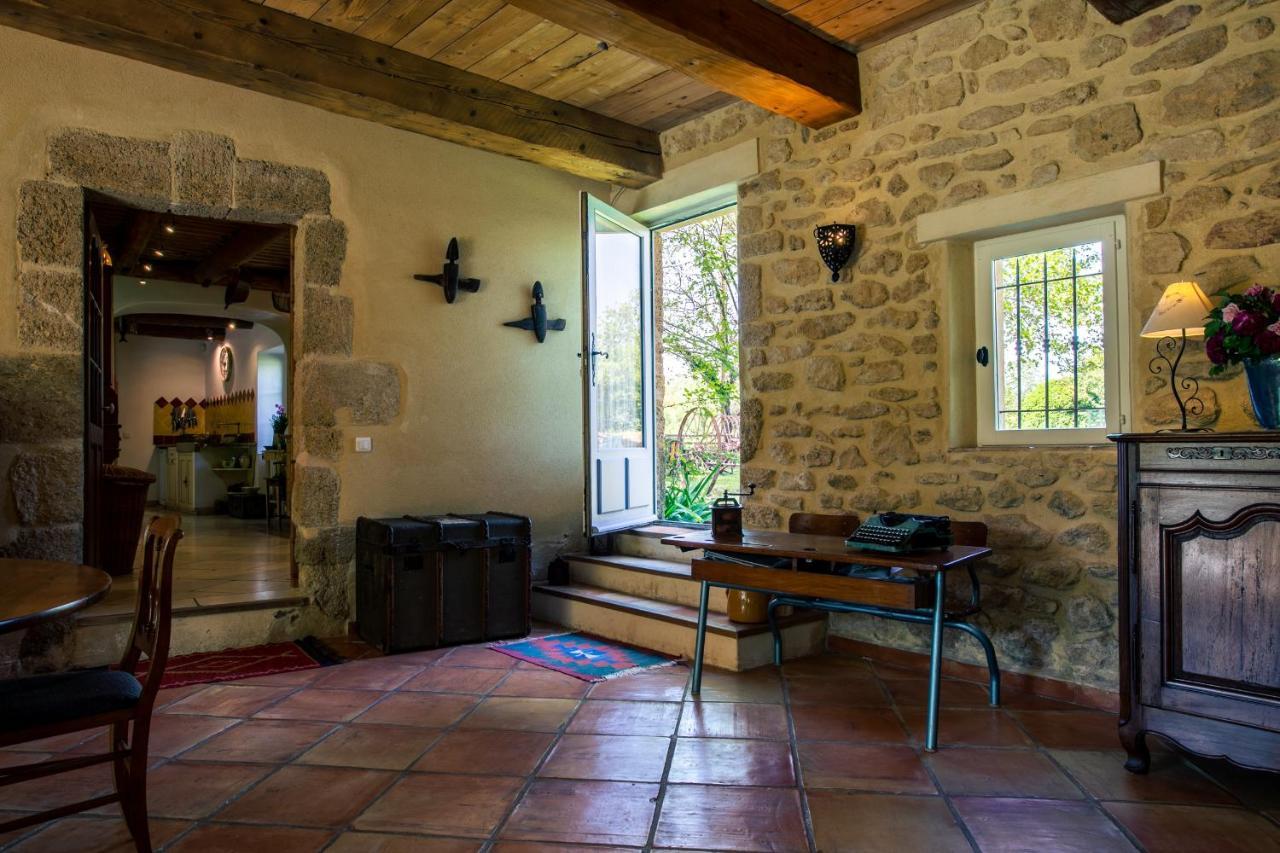 Gites Domaine Des Machottes Grans ภายนอก รูปภาพ