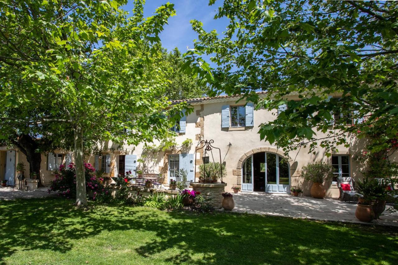 Gites Domaine Des Machottes Grans ภายนอก รูปภาพ